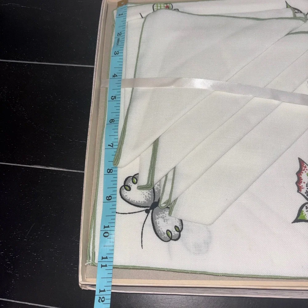 Vintage Timely‎ Linens | 8pc Set | Embroidered Butterfly | MCM | NEW Small Flaw